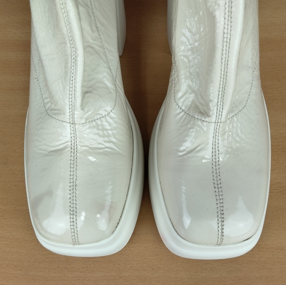 NWT Free People Double Stack Platform Patent Leather Boots in Bone Sz. 39.5 - Picture 10 of 12
